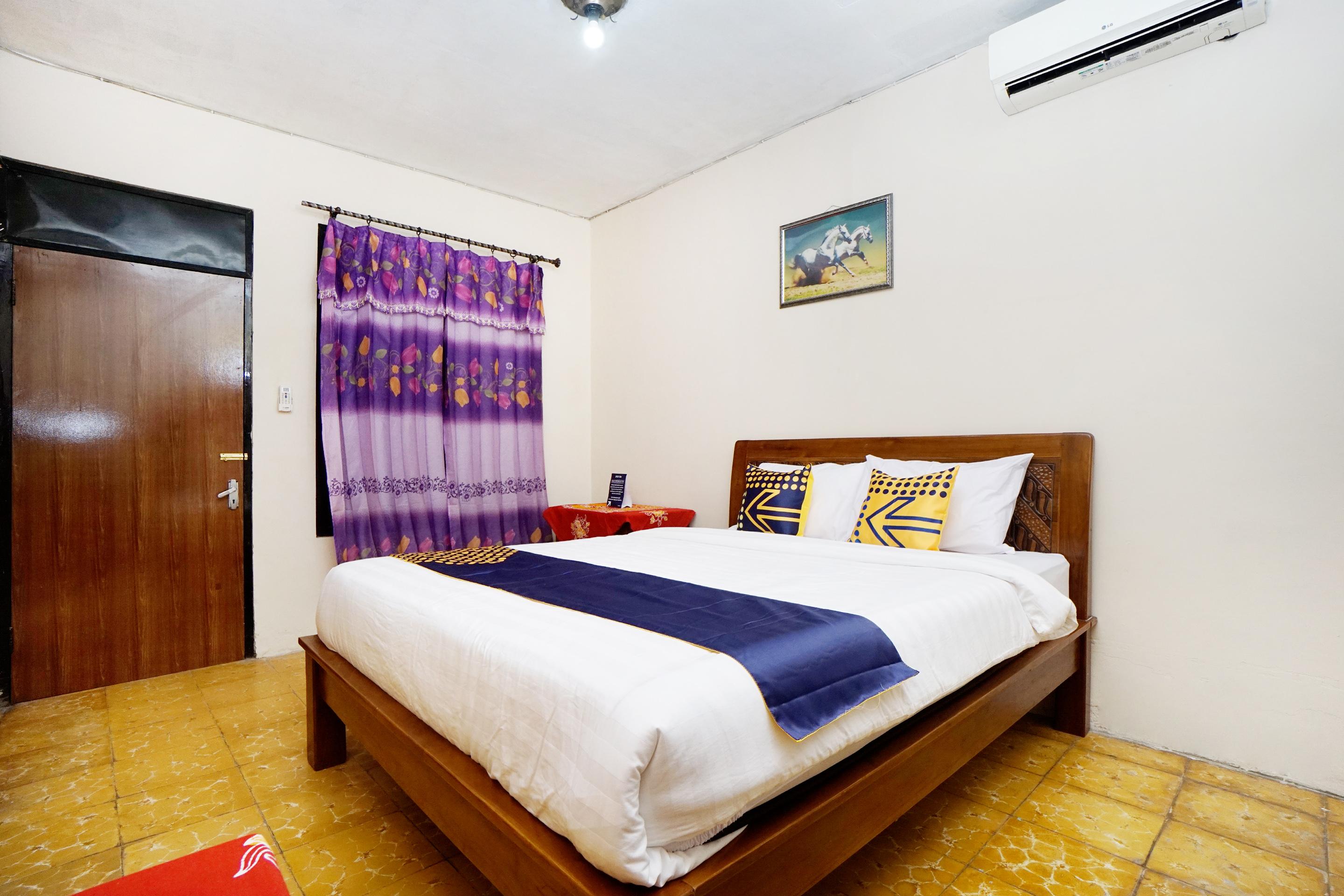 Hotel Pelangi Hs Ngabean Exteriör bild